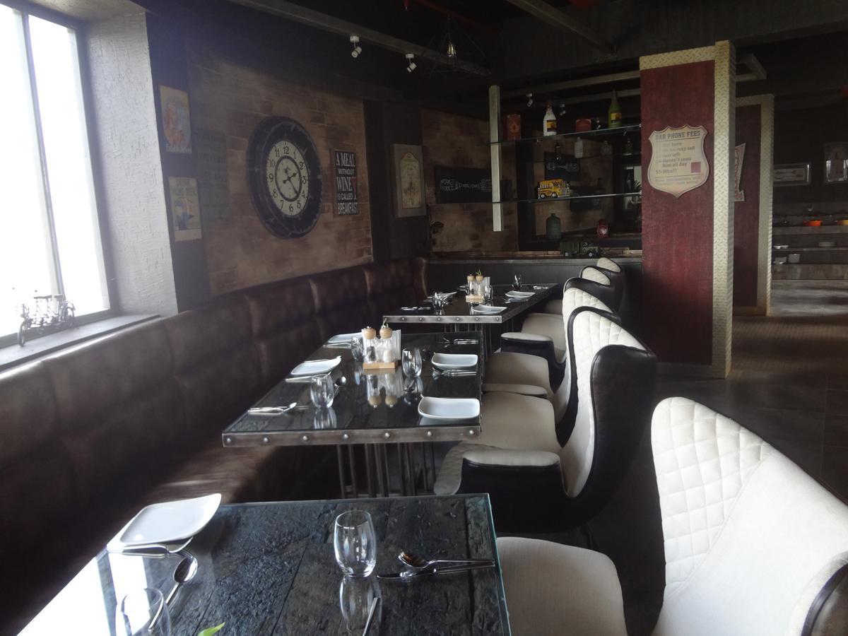 Hotel Gangakashi Nagpur Eksteriør billede